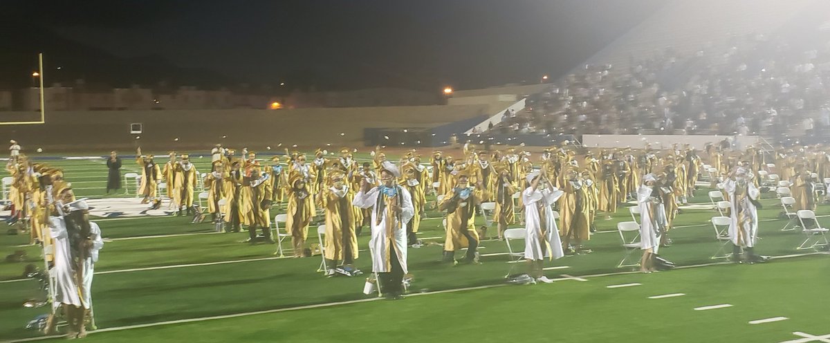 cynsationalcynd's tweet photo. AHS Class of 2020 GraduationπΎππΎ So proud of my Panthers ππ€ It was a beautiful ceremony for my deserving Panthersπππ Thank you to all that helped to make it a Clawsome and Golden nightπ€πΎ #ahspanthers #ahsclassof2020 #IamEPISD https://t.co/3H54fPYp9u