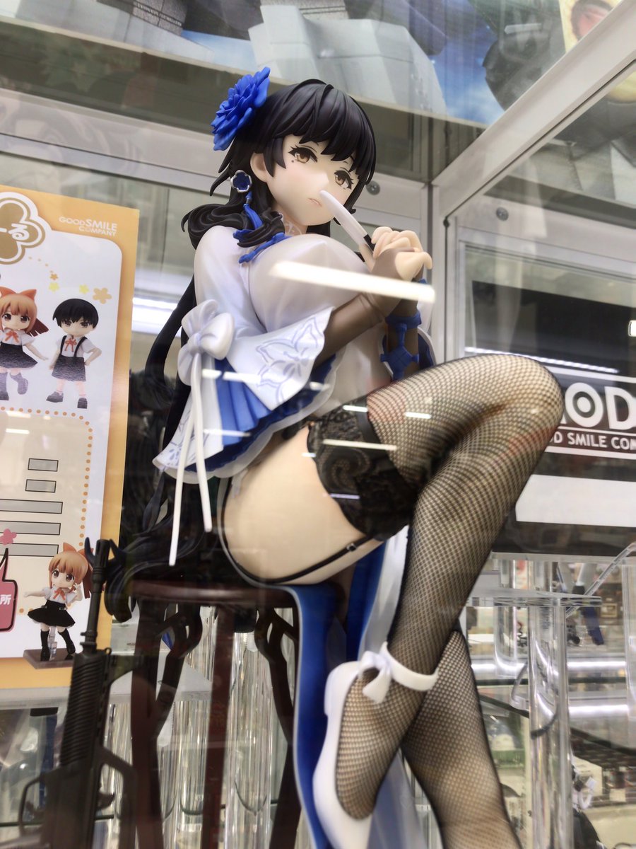 ヒロ 95式グレース でかい ドールズフロントライン ドルフロ ヒロ 95式グレース でかい ドールズフロントライン ドルフロ