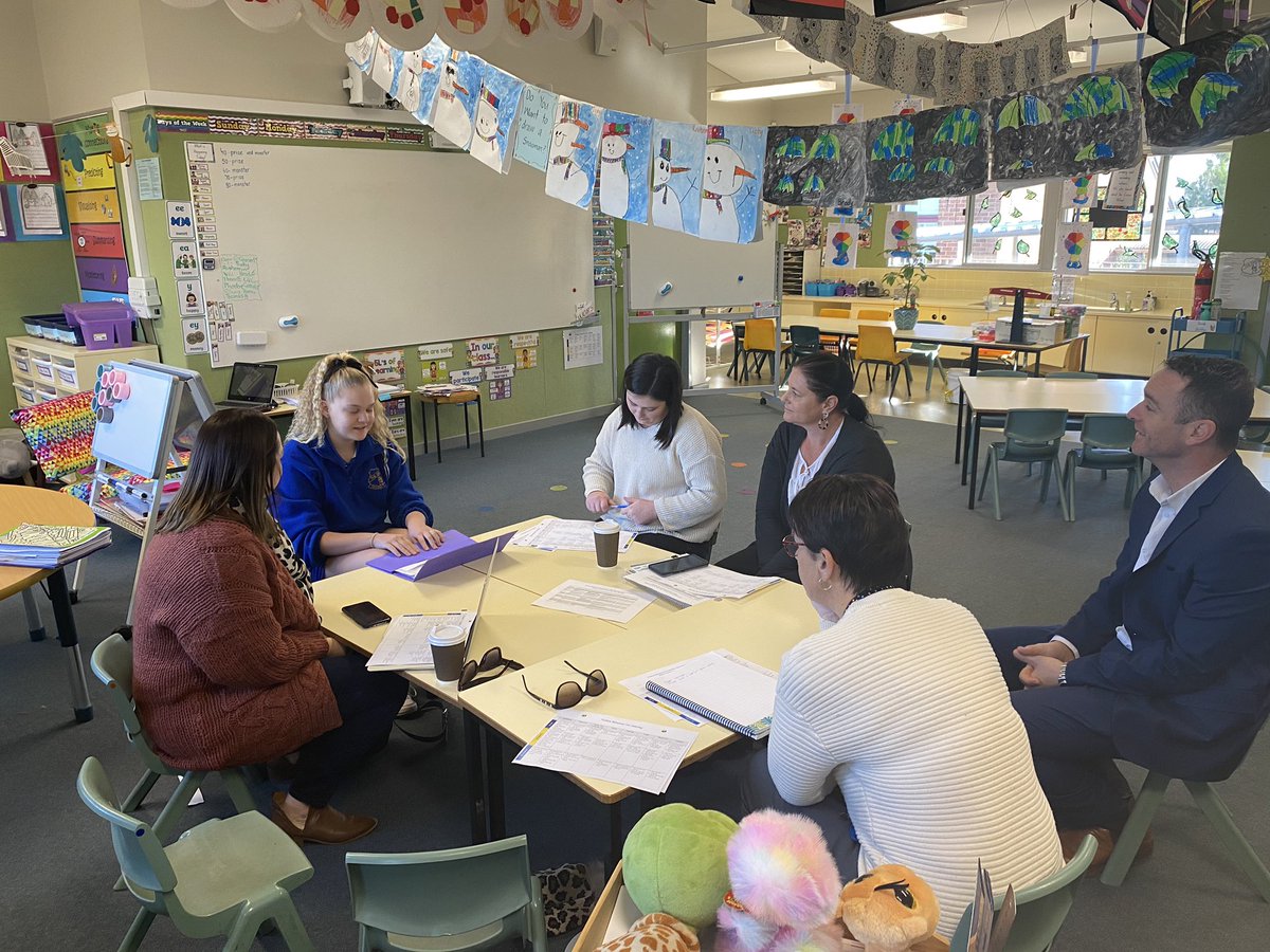 Dana_Wilson80's tweet photo. Creating change with student voice. Inviting our Student Wellbeing Leader to our PBL meeting to propose changes taken from data her team collected from our students. An amazing future leader @sjhooke @TheOaksPS @MichelleSapsed @c_harrison20  @kgrieve47 @smitheesusan https://t.co/L1iztVxjTh