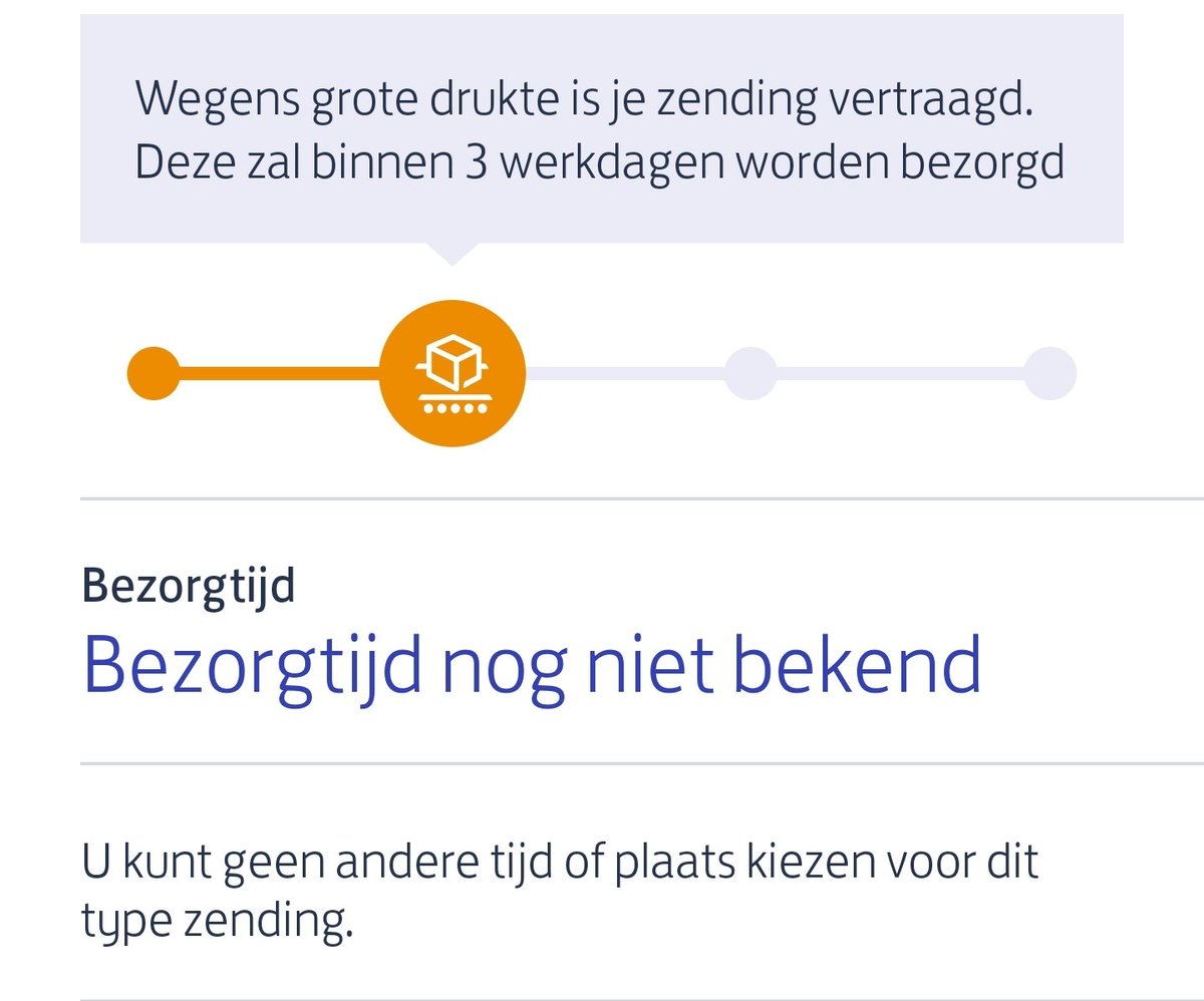 frdrost's tweet photo. Al 3 weken kijk ik hier tegenaan,  de verzender laat niets van zich horen en #postnl wil mij ook niet verder helpen.  Lang leve de post verzending #baalikernormvan #waarblijftmijpkeetnu #kaniemandmijhelpen https://t.co/jmHVZyT9MO