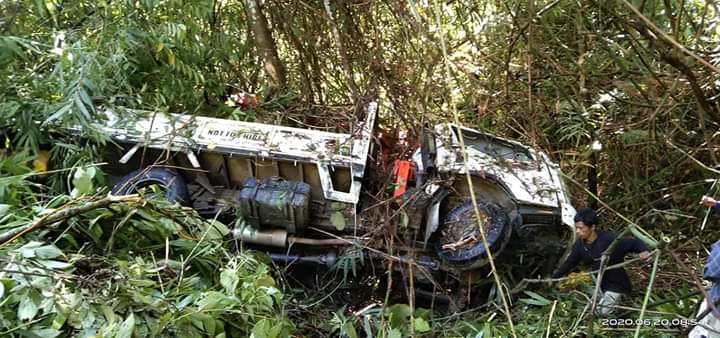 TVPSCM's tweet photo. Maintenance crew ng Sukelco, nakaligtas sa aksidente matapos mahulog sa bangin ang sinasakyang boomtruck sa Senator Ninoy Aquino, Sultan Kudarat!

📷Sukelco Lebak-Kalamansig https://t.co/T50qSWqJvO