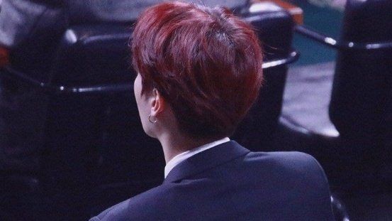 IdolsParis's tweet photo. جونگکوک بعضی اوقات میتونه یونگی هم باشه

[ @BTS_Twt ] https://t.co/WQ6uCJFRuH