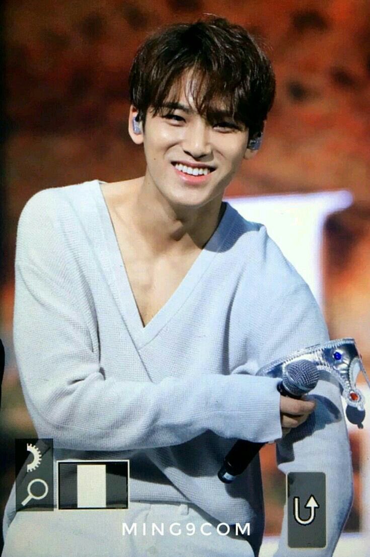 gyuliker's tweet photo. @813wrld my fav smiley gyu pictures 4 u bae!!! https://t.co/DnMt4MPrGG