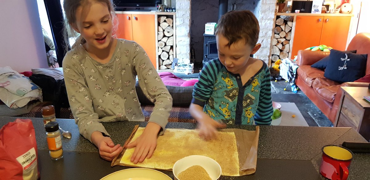 echoholistics's tweet photo. @SchoolWelton Mr Snell you planted a seed, these guys set the alarm for 4am to see the sunrise 🌄 they loved the adventure....it feels about lunchtime now so making cinnamon swirls to see us through the rest of the morning! @wps_pink https://t.co/Ap64AlpBMg
