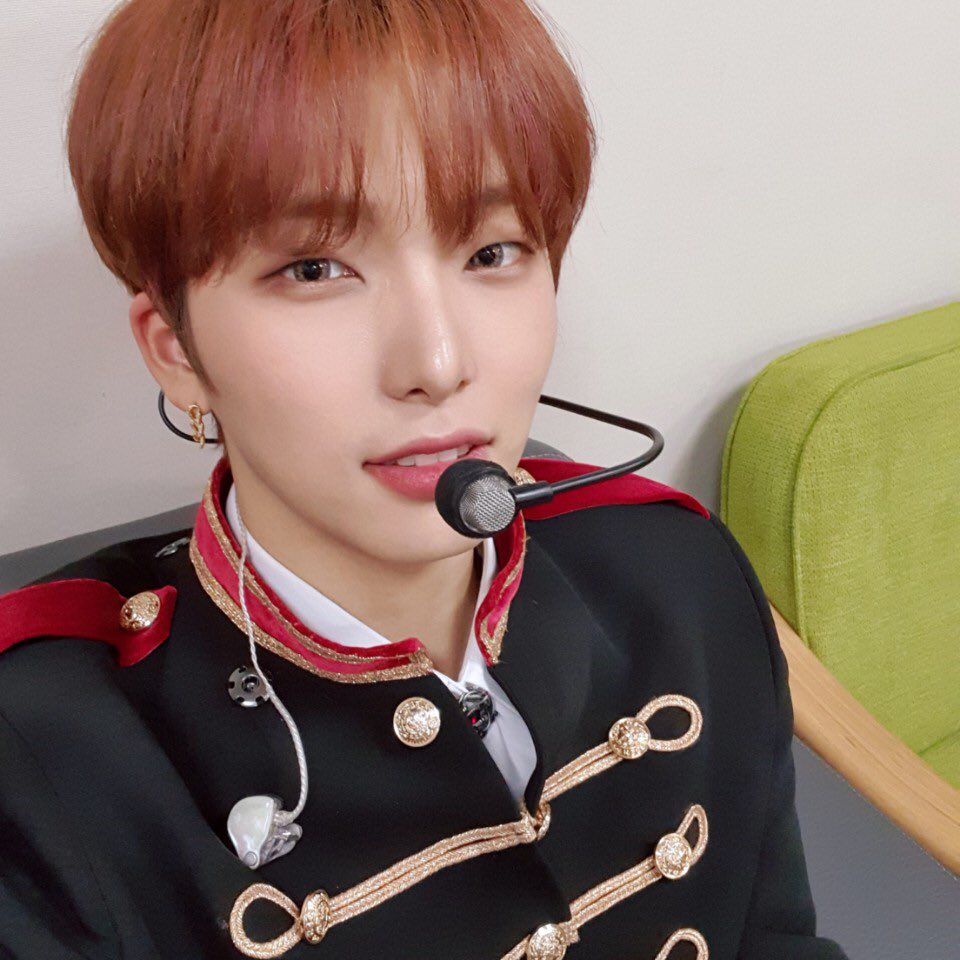 official_ONEUS's tweet photo. [#서호]
괜찮아요 + 컴백홈 = 괜파이어 서호 https://t.co/7tiOBd3mTJ