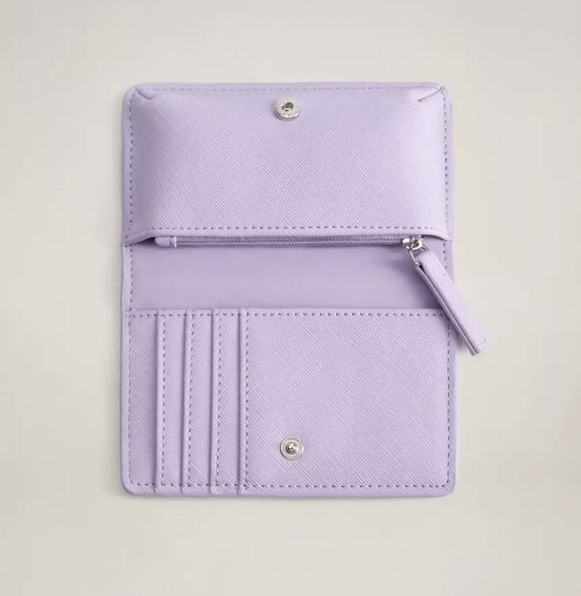 mmytype_'s tweet photo. ทุกคนอันนี้กระเป๋าmango walleet ลดเหลือ 190บาทสีน่ารักมากกกกกกกก พาสเทลใบเล็กๆ✨🤍 https://t.co/mlOVs3M5t3