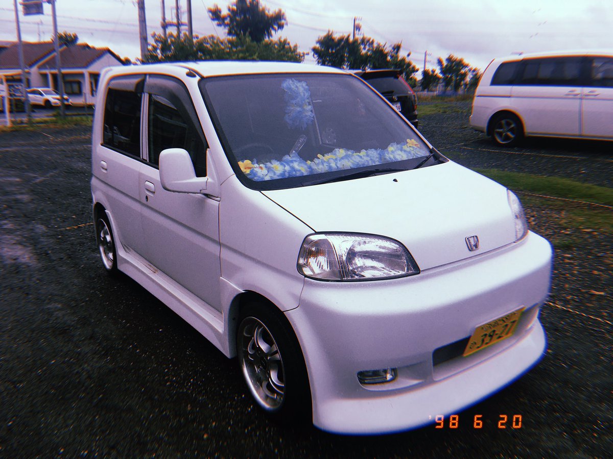 ちょべりぐ きんぐ בטוויטר ずっと作りたかったライフjb1 00年ギャル車仕様 遂に大まかに完成しました 快適通勤車 エアロ ホイール探したりすんの大変だった 主なベースが完成しただけであって これからドアパネル付けたり内装 車高とかも煮詰めていきたい