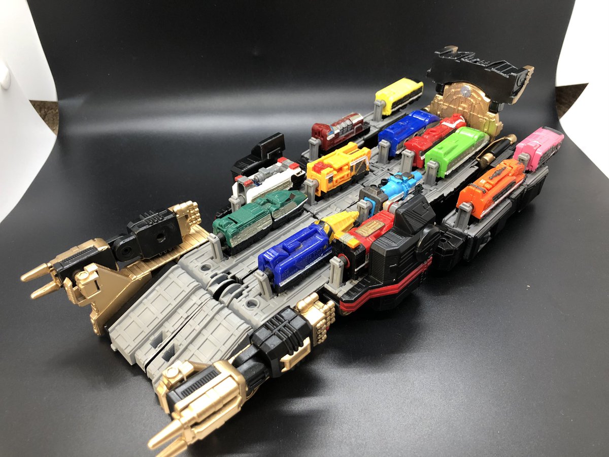 トッキュウレインボー トッキュウレインボー