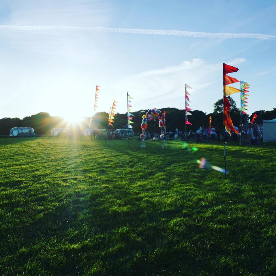 Well, still no news on a reopening date 🤞🙏 hopefully soon - we will celebrate! 
#vintagevacations #theuksoriginalairstreamholidays #isleofwight   #vintageairstream #ukairstream  #vintagecaravanpark #glamping #isleofwightglamping #iowglamping #sixteenyears #glampingisleofwight