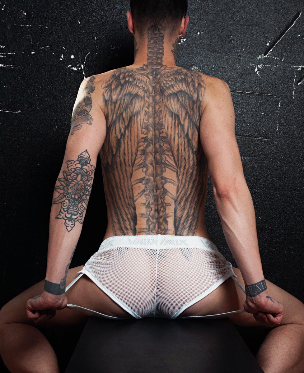 dannybaldwinxxx's tweet photo. See more https://t.co/DdAR1uAZYw Self Portrait @_DannyBaldwin @cellblock13LA @TimoteoStudio https://t.co/2c7KGQ6B52