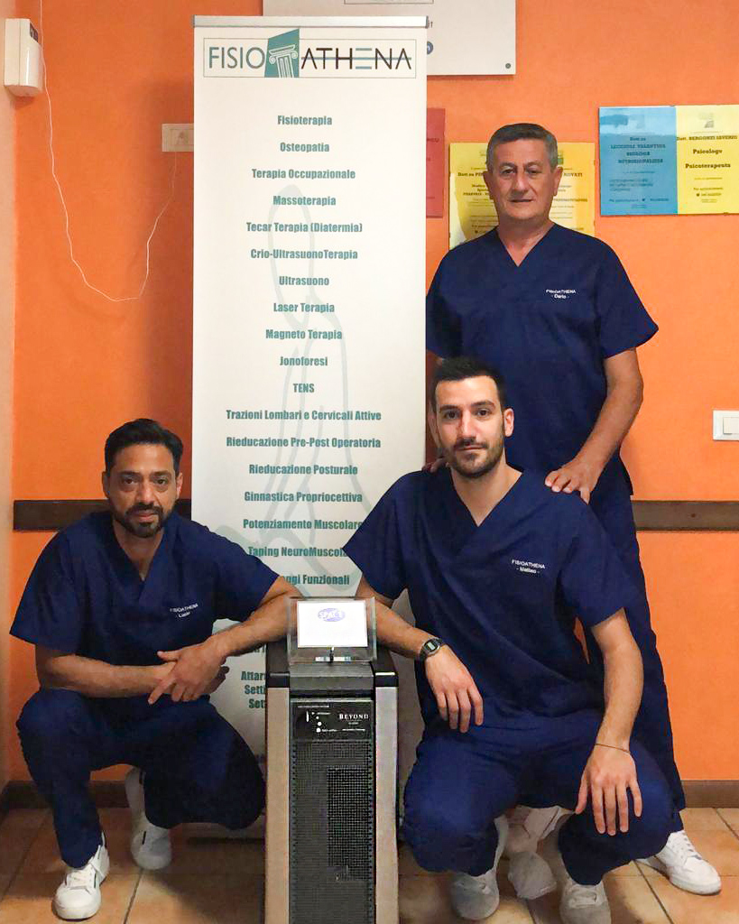 vitha_group's tweet photo. Anche la Fisioathena S.r.l. di Bressana Bottarone - Pavia ha scelto di affidarsi alla sicurezza della tecnologia Active Pure del nostro BEYOND GUARDIAN AIR per la purificazione dell’aria e sanificazione delle superfici all'interno della propria attività. @vitha_group https://t.co/nz1z6mqqJg