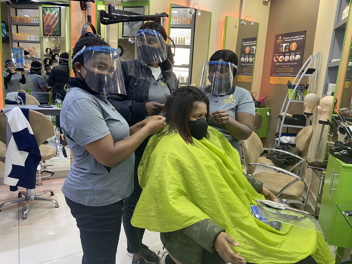 Khusela Diko🇿🇦 tweet media