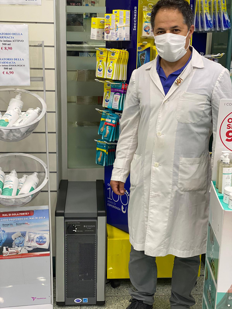 vitha_group's tweet photo. Anche la FARMACIA CONFORTI di ROMA ha scelto di affidarsi alla sicurezza della tecnologia Active Pure  del nostro BEYOND GUARDIAN AIR per la purificazione dell’aria e sanificazione delle superfici all'interno della propria attività. @vitha_group #roma #farmacia https://t.co/L5EHlsMg0p