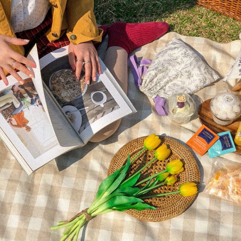 Originallims's tweet photo. 🌷ใครไป'Songdo Central Park'♡̷̷̷‧˚ ที่Incheon อยากแนะนำร้านเซตปิคนิคร้าน:가끔,이런 날 คือนัดเวลา+ส่งถึงที่! จัดมาเป็นพรอพน่ารักมาก ส่วนdrinks/อาหารเราเอาไปเติมเอง จัดมาน่ารั��มากก ราคา20,000w+ขึ้นอยู่กับเซท เช่าได้3ชม☀️ #รีวิวเกาหลี #คาเฟ่เกาหลี #รีวิวอินชอน @Review_korea https://t.co/szyH9cfiTL