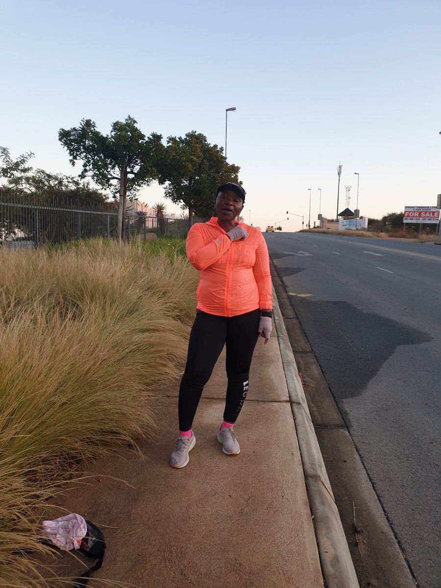 Rendani_Ma's tweet photo. Today I joined the #UnityUltra race and did 21km Half Marathon... It #RunningWithTumiSole https://t.co/5hjPOYFoUt