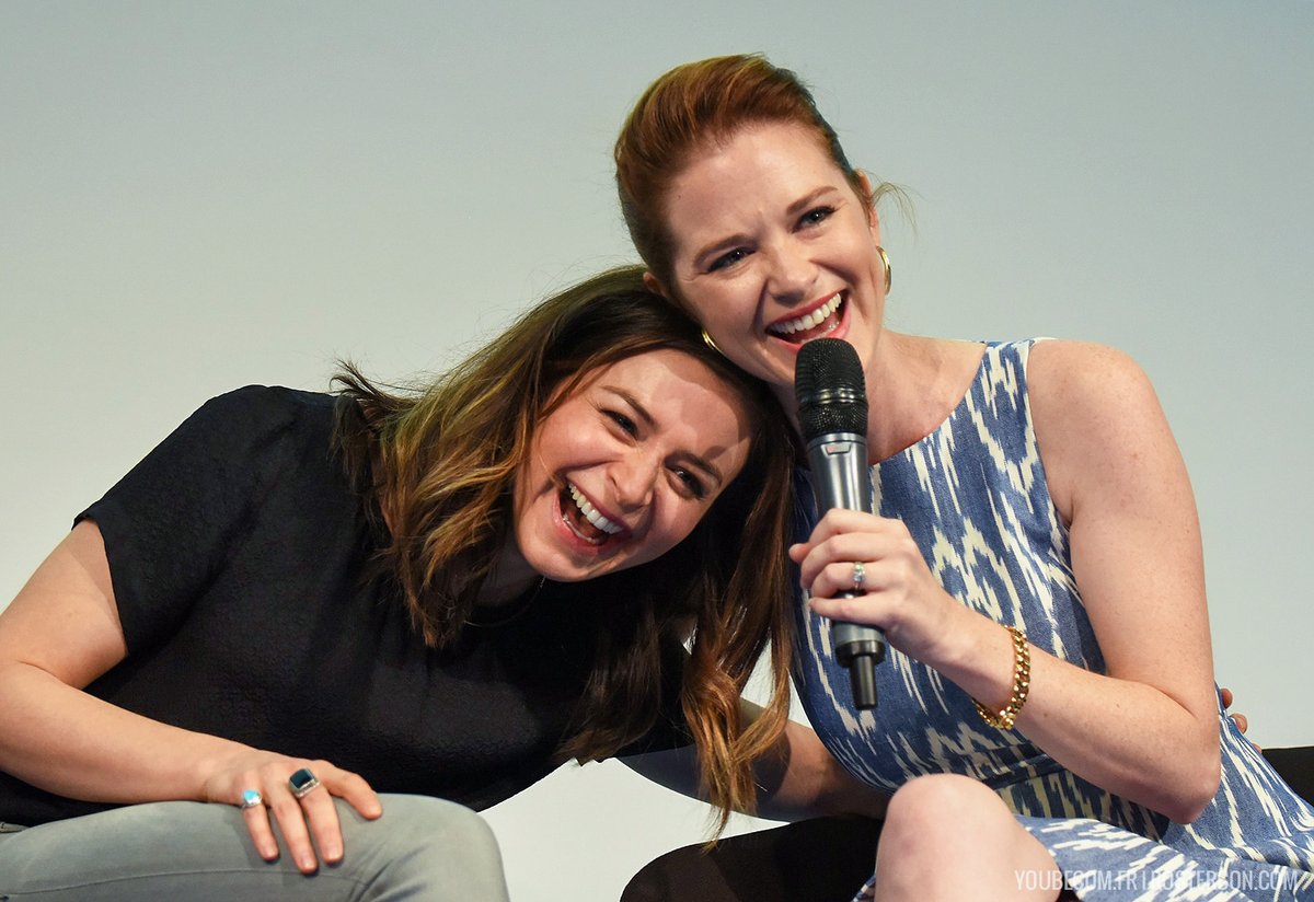 RosterCon's tweet photo. Il y a 5 ans / 5 years ago - #greyscon by So Sweet Sensation
Panel plein d'émotions avec #CaterinaScorsone &amp; #SarahDrew
Emotional Q&amp;A with Caterina Scorsone &amp; Sarah Drew https://t.co/GgsFq2bV0x
