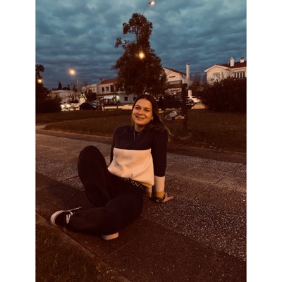 FlorAguiar25's tweet photo. #NuevaFotoDePerfil https://t.co/O4q2DyzxaK