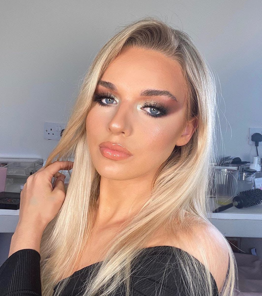 GOSHUK's tweet photo. Our Lip Liner in shade Nougat is a firm favourite amongst makeup artists for its creamy nude tone. @facesbyfliss https://t.co/FVlh3d2SW5