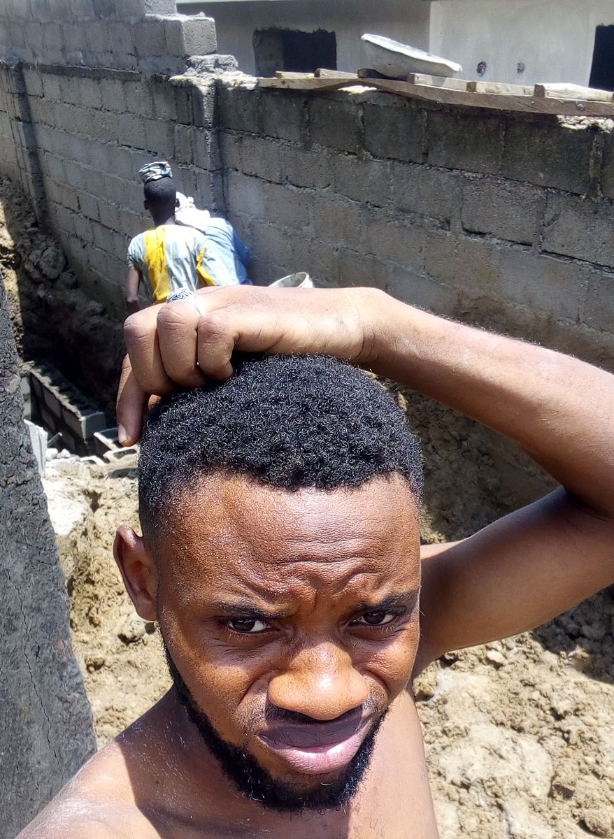 Abknyt's tweet image. For those of you wey want 2k urgent. I dey site Ooh. Make una come join hand. We need 5 more people.
