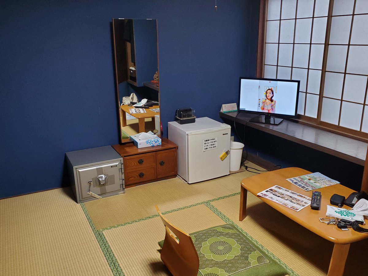 みなっち さすがにそんな訳はなく今週のお宿はこちら 明治創業の昔ながらの旅館 源泉かけ流しの湯治場として料理も評判が良いおくだやさんにお世話になります ちなみに一泊2食付きで8kでした