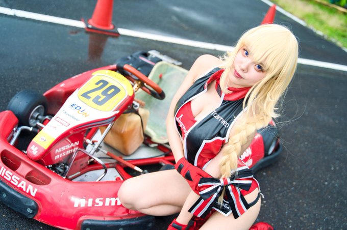 Twitterのコスプレ画像13