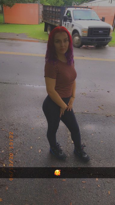 Tee Money’s pics and videos