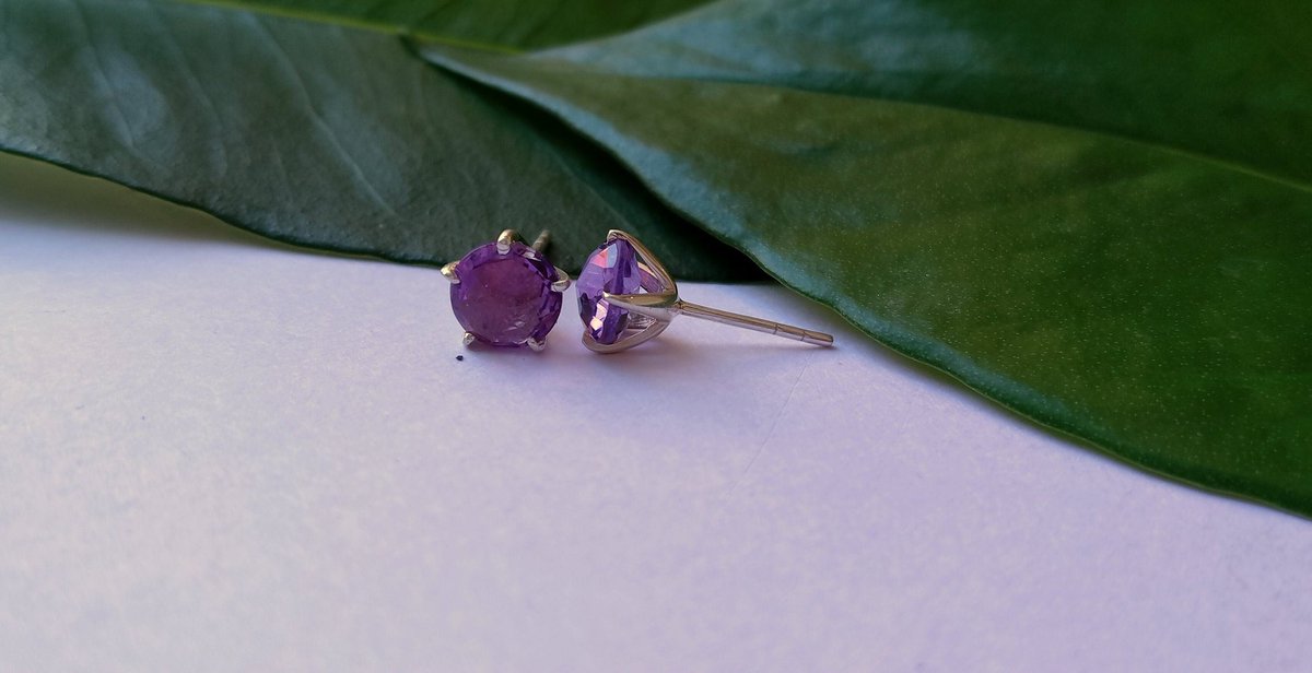 krishna_gems's tweet photo. Excited to share latest addition to my #etsyshop: Amethyst 925 Sterling Silver Stud Earrings, #Amethyst #round #Briolette #Stud #Gemstone #Earrings #freesilverpush #women #silver #birthday #everydaystud #purle #beautiful #925silver #lisgmyitem #listmyetsy https://t.co/IZIWQHw3ov https://t.co/9Xno0Cguz3