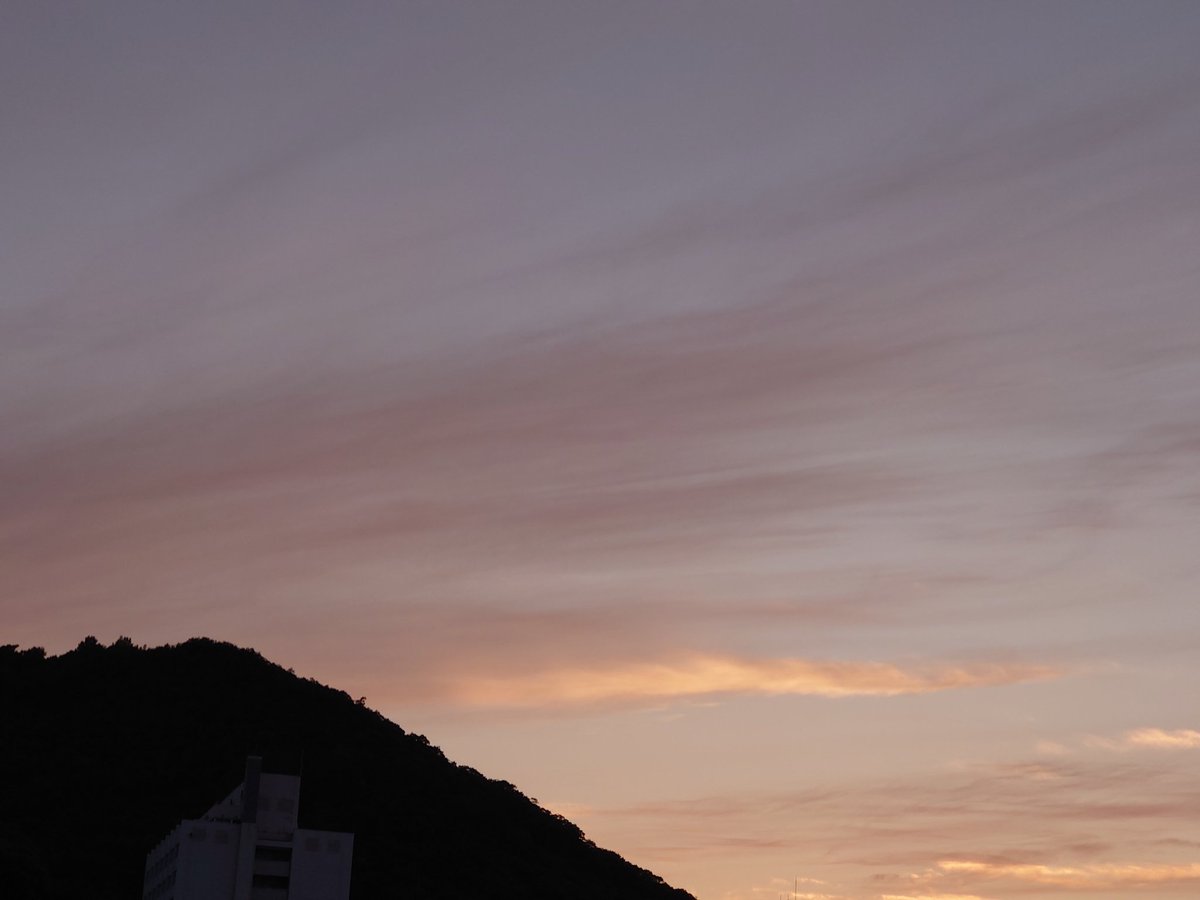 久しぶりに 綺麗な夕焼け空でした ツイレポ