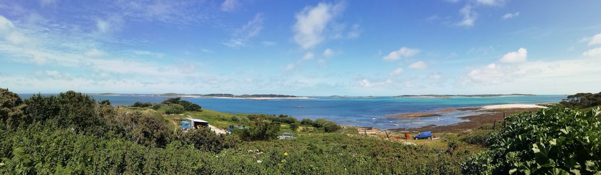 cornwallcop's tweet image. View from the office this morning. #scillypolice