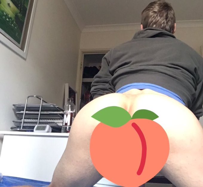 I love it when fans buy me toys 🍆💕💕. See the video on https://t.co/CkpnksSCWZ https://t.co/pzjdyQghG<a href="/tag/dick"class="tags"><span>#dick</span></a><a href="/tag/shampoochallenge"class="tags"><span>#shampoochallenge</span></a>