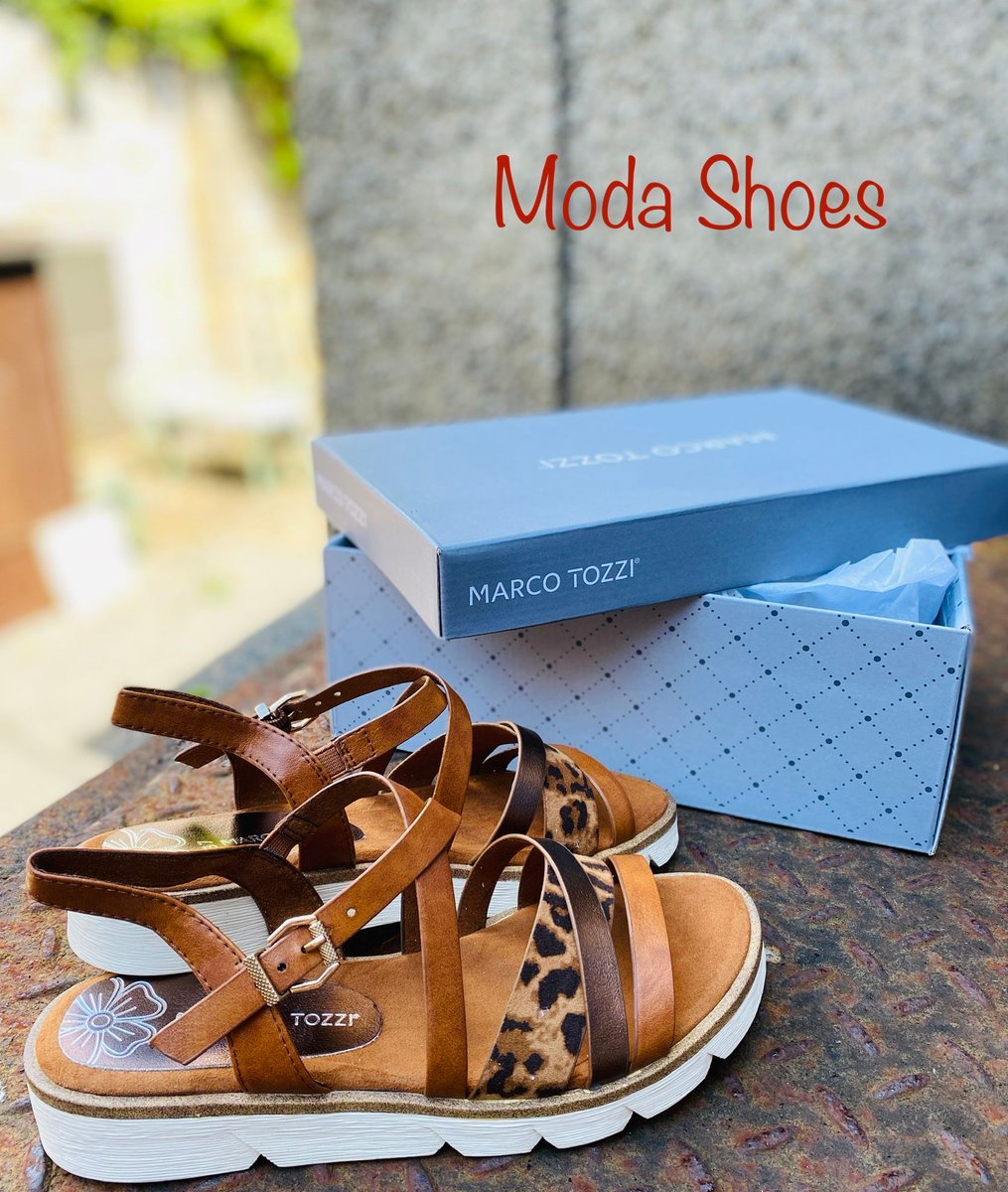 MODAshoes's tweet image. Get your retail therapy done at Moda shoes.. 🛍 

Open until 4pm today‼️‼️

Telephone orders welcome 02891 827898. We can reserve that favourite shoe so it dosen’t SELL OUT!

Marco Tozzi sandal - £40 ⭐️

#shoplocal #shopnewtownards #styleni #livinginards #love #followus