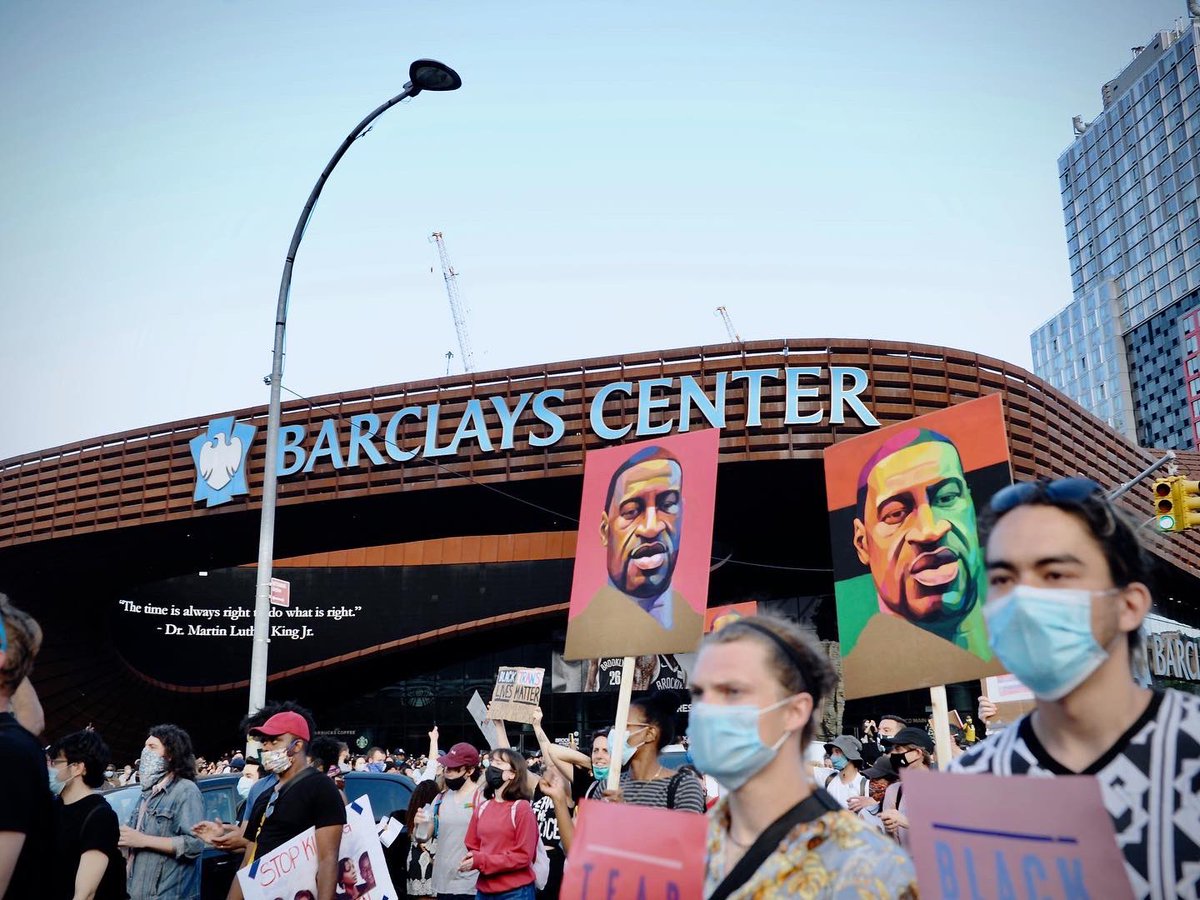 NadezdaTT's tweet photo. Juneteenth is a holiday celebrating the emancipation of those who had been enslaved in the United States. Freedom for African Americans. By @NadezdaTT in NYC #Juneteenth     #JuneteenthDay #JUNETEENTH2020      #HappyJuneteenth    #FridayMotivation #justice #BlackLivesMatter #NYC https://t.co/roZE3s7IAO