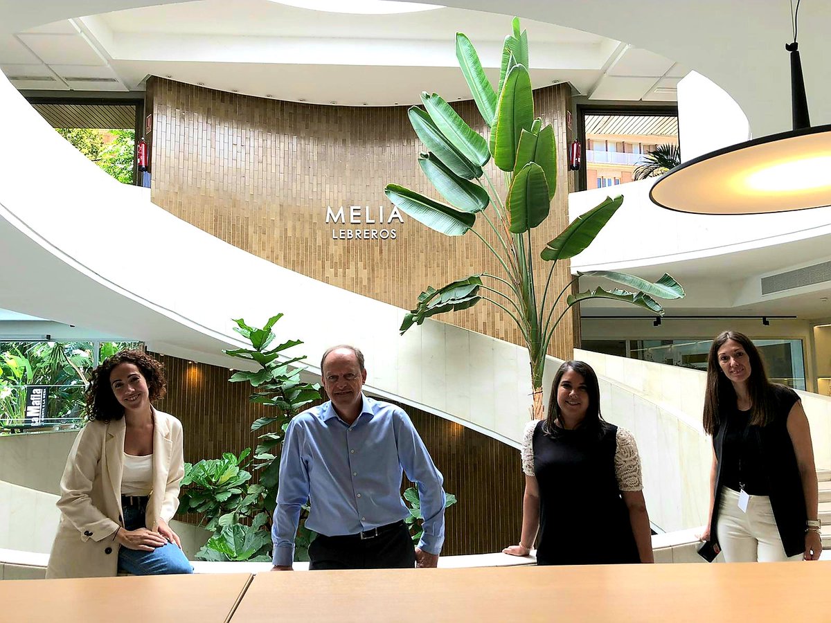 Espléndido luce hoy en Sevilla  <a href="/MeliaLebreros/">Meliá Lebreros</a> tras su apertura! Nuestros Clientes han amanecido felices y nosotros más, Enhorabuena a todo el Equipo!! #staysafewithmelia <a href="/MeliaHotelsInt/">Meliá Hotels International</a>