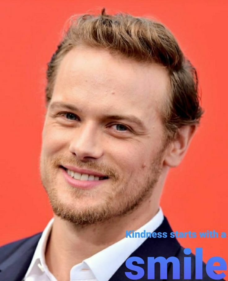 Elara38's tweet photo. @bridgetNsusie @bhdinehart @SusieQZeeLove #KindnessStartsWithASmile as it is so special for all the #Samshine lovers and it was also the first you did, if i am not mistaken, #PassionForSebastian for personal reasons 🙈, #KiltDaddyFriday , #DarkSamDay  and #ThirstyThursday go so well together. the first photo i sent u 👇 https://t.co/buXvduret5