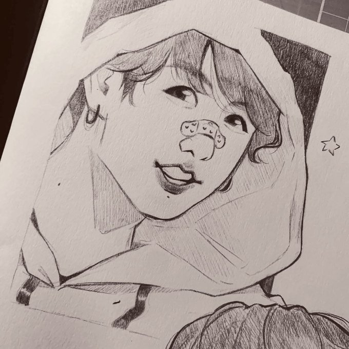 JK sketches ~ ✏️ (the style is very inconsistent because they're all drawn a while apart :' ) 
