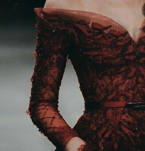 Ophelia_OCTH's tweet image. -
                   ตำแหน่งในเอยู
           *ตำแหน่งที่มีการจำกัด*
ราชา ราชินี รัชทายาท(อย่างละ 1ตำแหน่ง)
เจ้าหญิง เจ้าชาย (อย่างละ 2 ตำแหน่ง)
         *ขุนนางแต่ละตำแหน่ง*
ดยุก (Duke) ดัชเชส (Duchess)
มาร์ควิส (Marquess) มาร์เชอเนส (Marchioness)
+