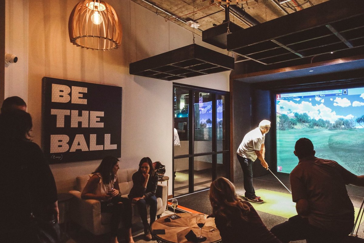 Bring the crew back together with a Clubhouse Experience. OPENING SOON!

#TheClubhouseExperience #IndoorGolf theclubhouseexperience.com