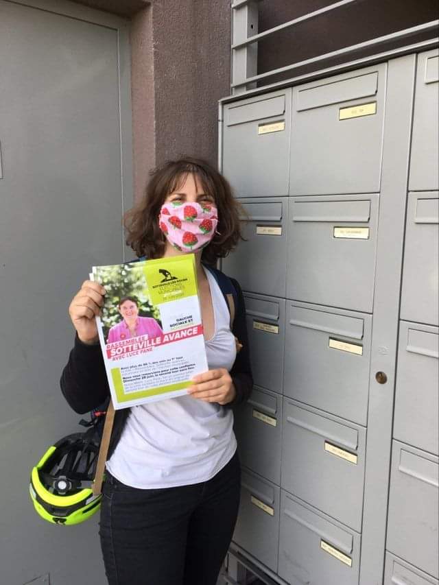 AvecLucePane's tweet photo. L'équipe est mobilisée pour distribuer la lettre aux Sottevillais ! https://t.co/PuZioZ2GgM