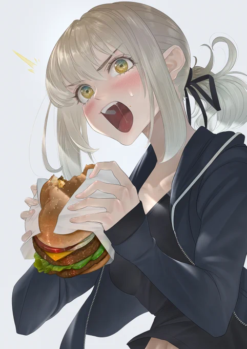 #FGO アルトリア オルタ 
「もっきゅもっきゅもっきゅっ♡・・・Σはっ! い・・いつからそこにいた!?」 