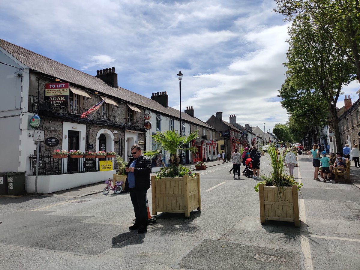 AmzClancy's tweet photo. @MayorEOB so great to see the newly pedestrianised Malahide town center. Please keep these changes in place! #malahide #fingal https://t.co/D9eFXN5kMC