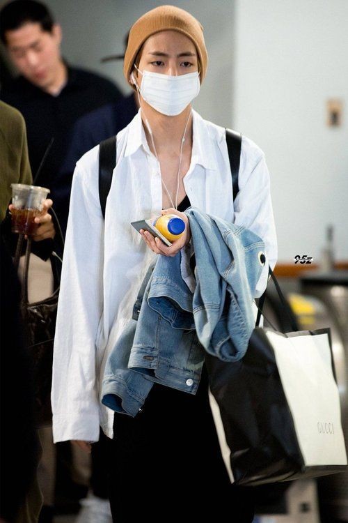⊹♡✧ taehyung airport fashion; a thread ✧♡⊹