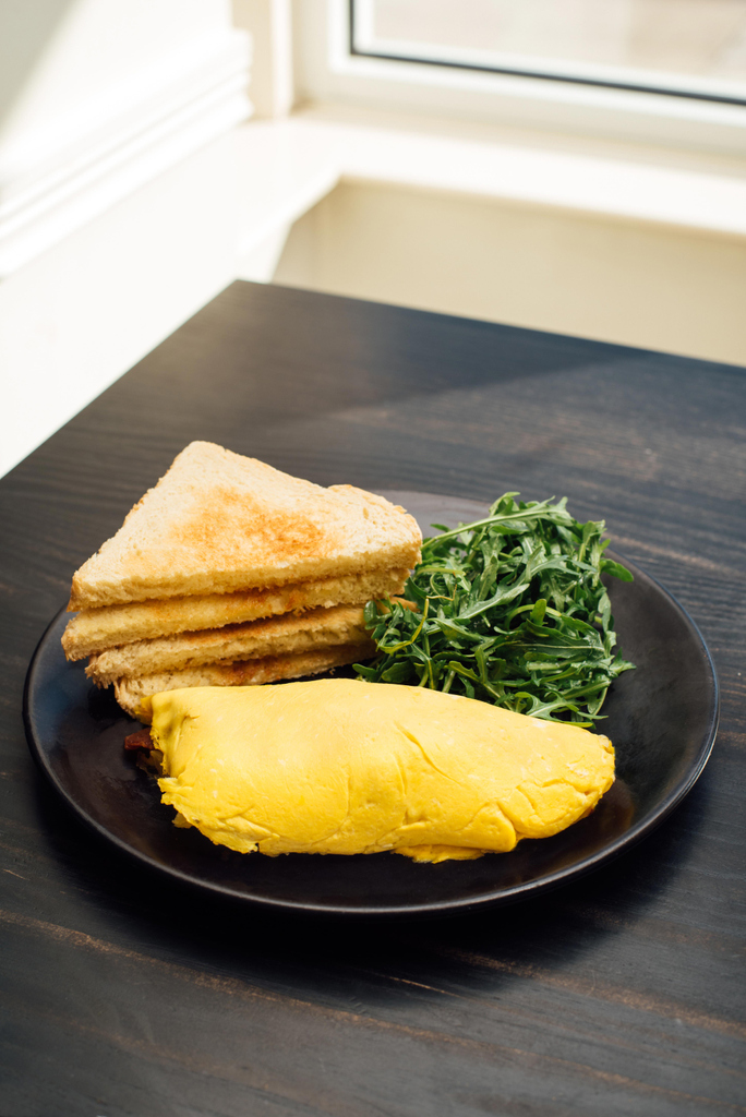 CafePatachou's tweet image. Omelettes missed you...🍳We are open for patio dining &amp;amp; curbside carryout at Cafe Patachou Clay Terrace, Hazel Dell, and Meridian Kessler today (Saturday)-Sunday, 9-2. River Crossing is open today 9-2 and will be open Wednesday-Sunday next week! See you soon. 🍴😍