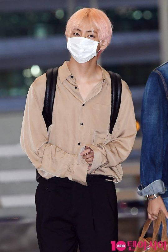 ⊹♡✧ taehyung airport fashion; a thread ✧♡⊹