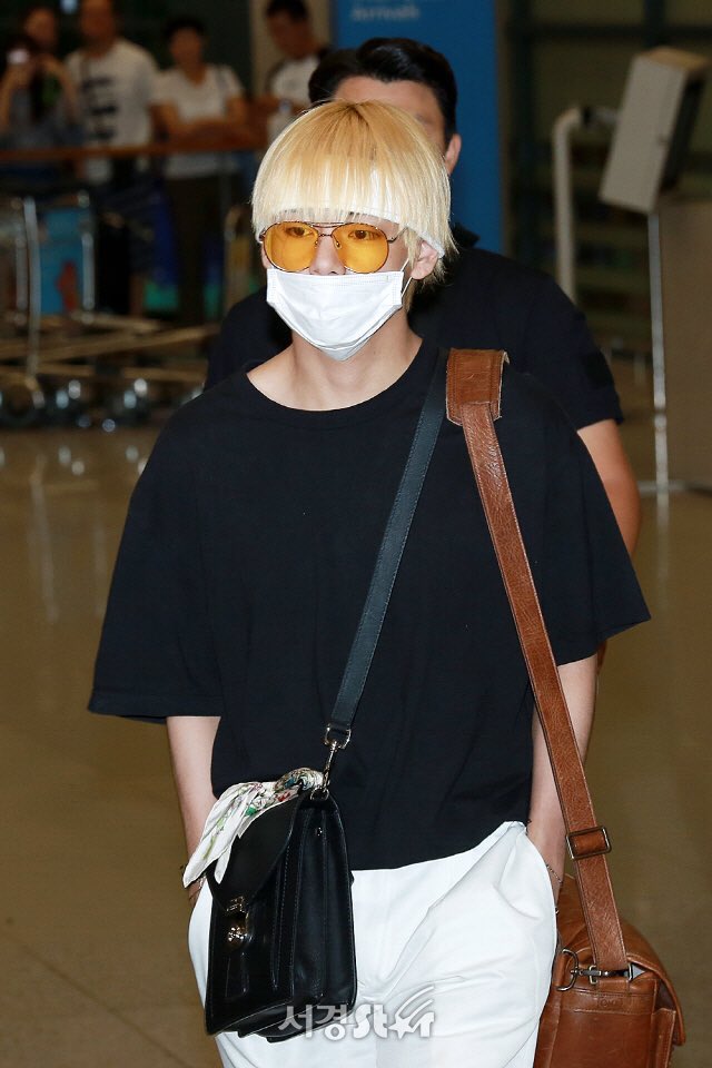 ⊹♡✧ taehyung airport fashion; a thread ✧♡⊹