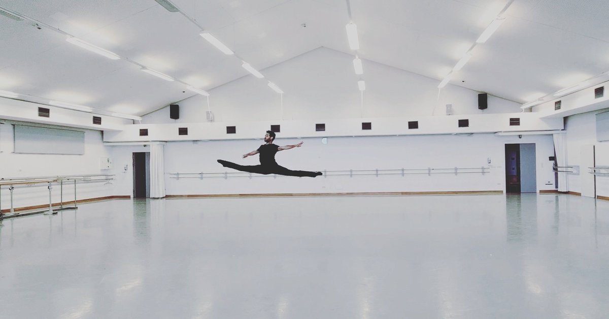 Ready for the Monday concert #livestream #munich <a href="/laurretta/">laurretta</a>.s <a href="/emilio_marcello/">Emilio Marcello</a> #lecorsaire #pasthetrois