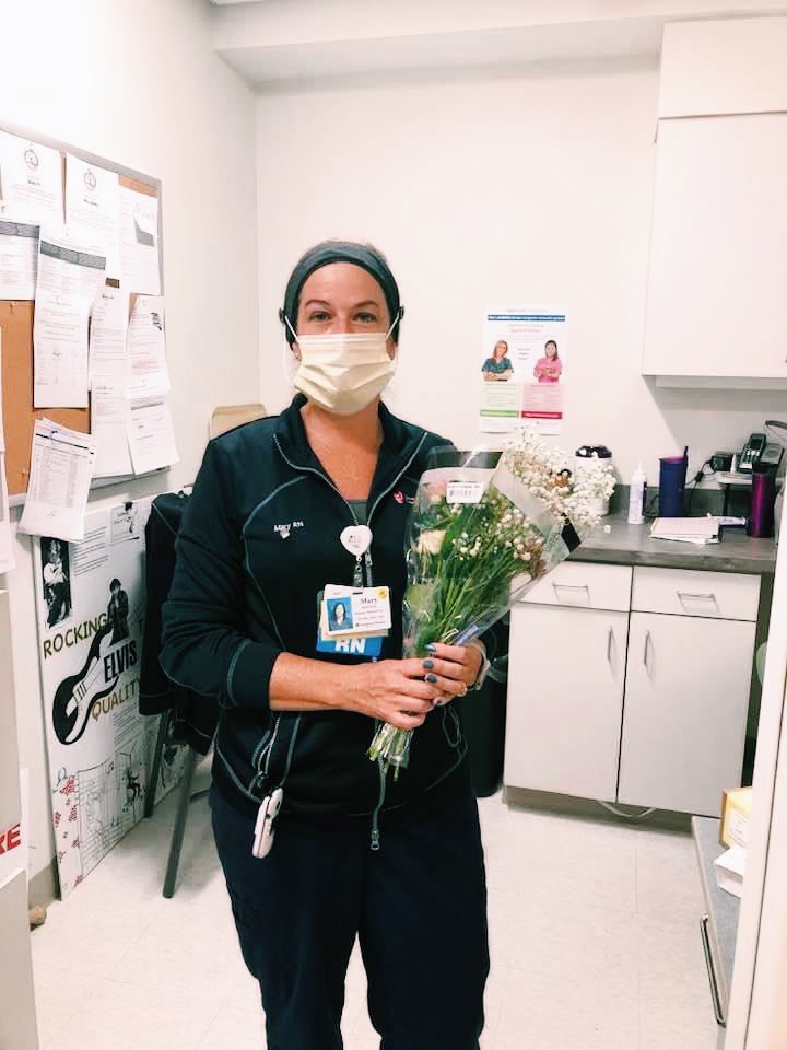 comforband's tweet image. Huge shout-out to Mary Deily who is celebrating 25 years as a nurse at Southwest General Hospital! 👩‍⚕️🥳 Congratulations and thank you for all your hard work during these crazy times! #comforband #ComforbandCares