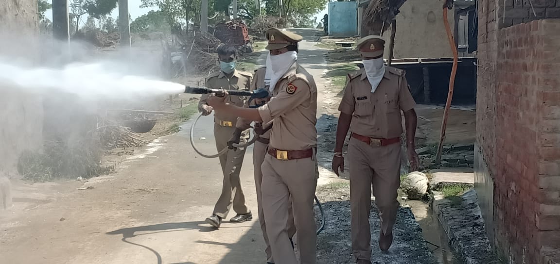 PranshuAvasthi's tweet photo. Sanatization work at Sandana Sitapur .....
#TEAM2486
#CORONAWORRIORS
@uppolice
@sitapurpolice
@DmSitapur
@digrangelkw
@fireserviceup
@Igrangelucknow
@FssoAshishVerma
@KumarYoursk10
@policeimagerfms
@Dev7010
@Sumit44627855
@KARANYA49968330
#FireStationSidhauli https://t.co/kskIgyqtGf