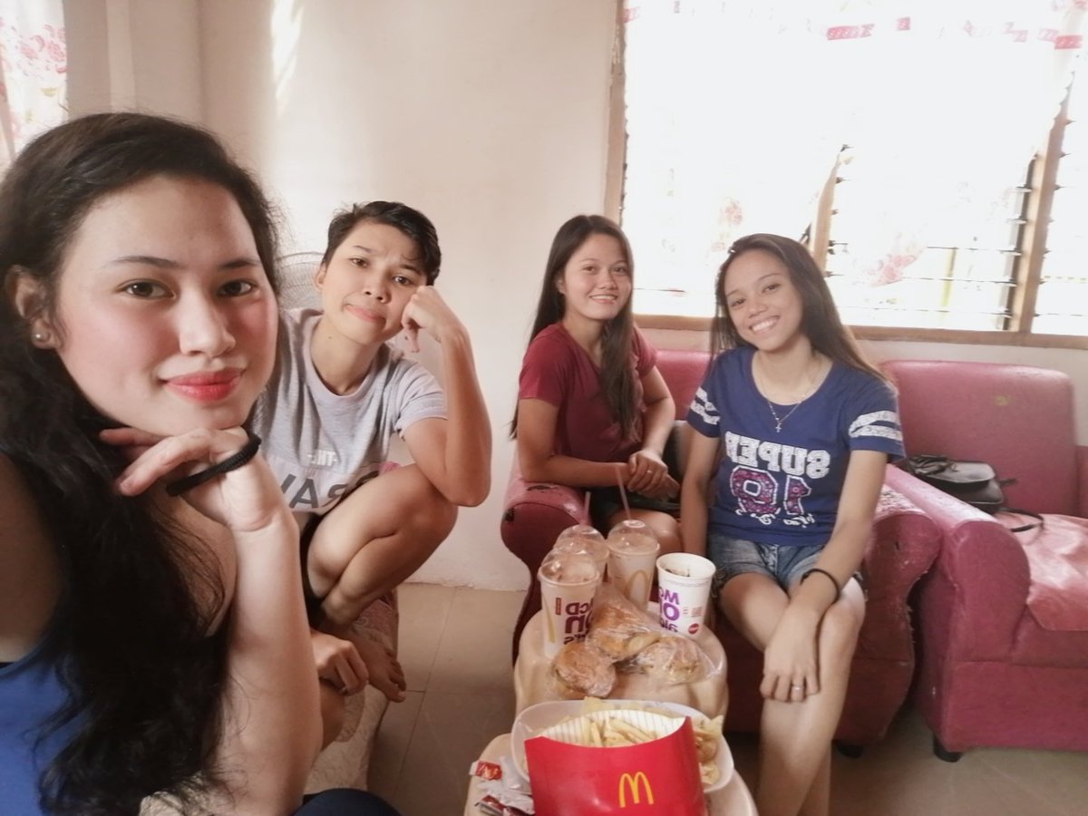 Michie0899's tweet photo. 😍💕 https://t.co/XI5LahGVk6