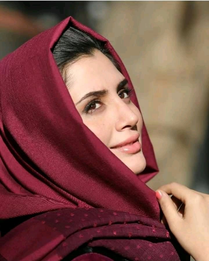 amani_mitra's tweet photo. زیبایی جلب نظر میکند 
اما 
آنچه قلب را جذب میکند شخصیت است .

فالو و ریتویت یادتان نرود دوستان 🙏

#میترا_امانی #میترا https://t.co/tsyFDjjadB