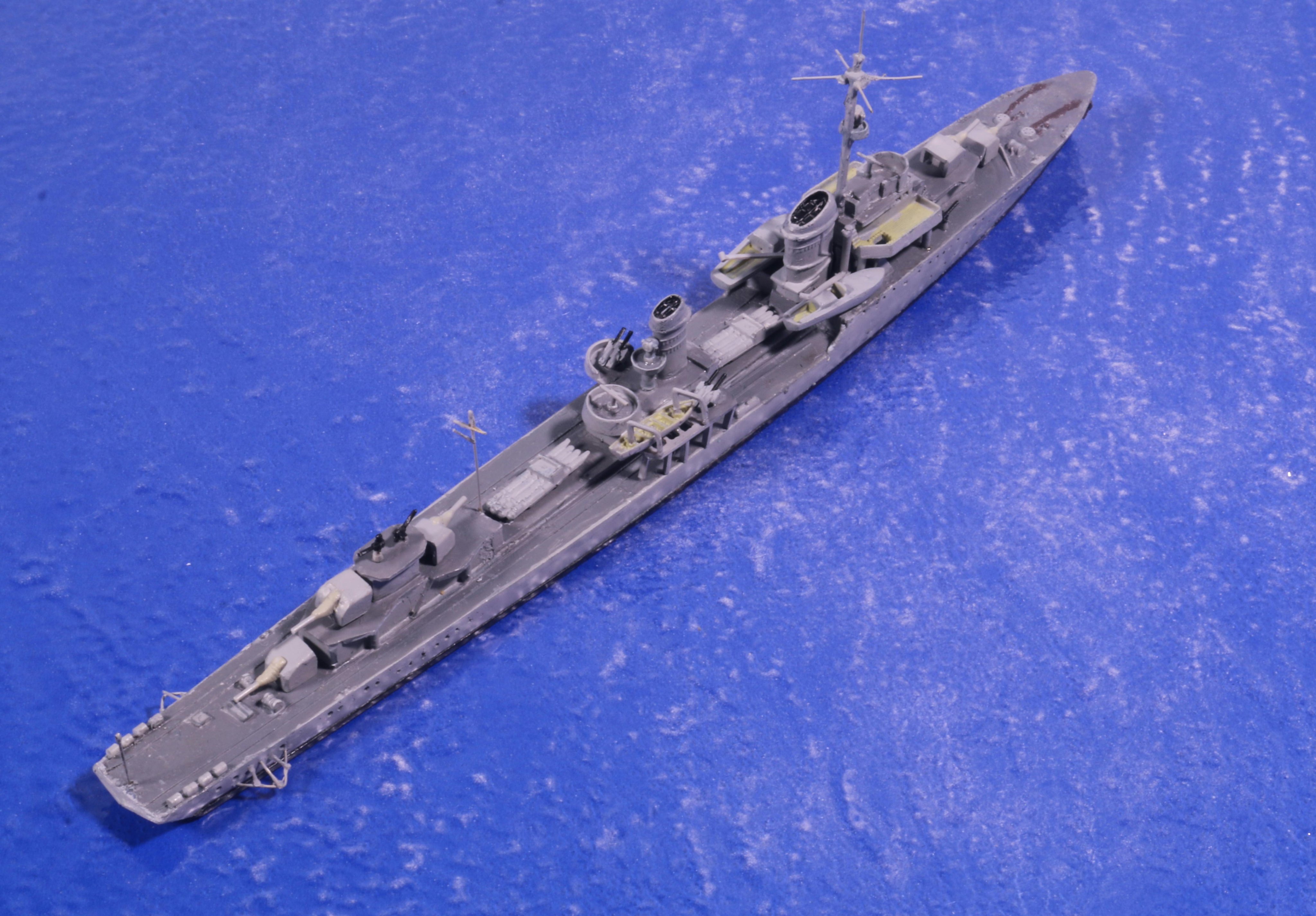 はにまる提督 ショートランド泊地 A Twitter 巡洋戦艦 浅間 阿蘇 と共に日本に売却され 日本の艤装をつけ 冬雲 と命名され活躍していたドイツ駆逐艦ｚ１が この度ドイツに返還され なんて大嘘 タミヤのｚ級を改造して作り 完成度に自信なかったんで日本仕様